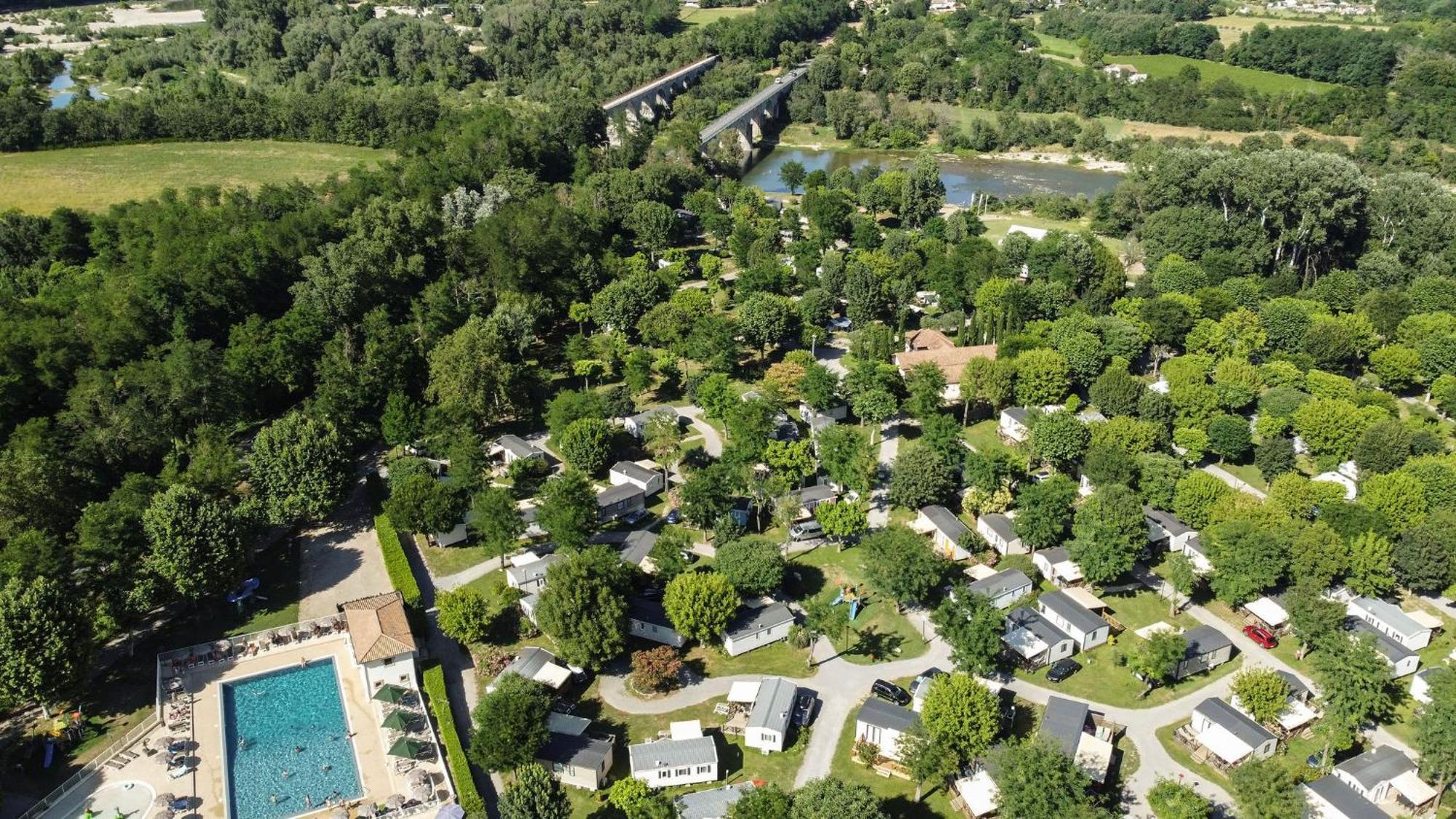 Camping Rcn La Bastide En Ardeche Sampzon Exterior photo